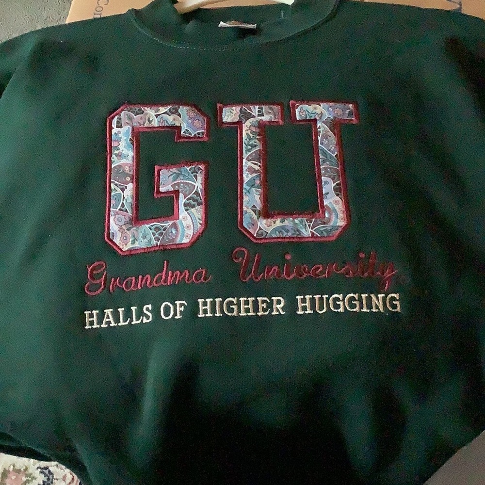 Embroidered Grandma University Sweatshirt  green. Halls of Higher Hugging. NWT - Picture 3 of 5